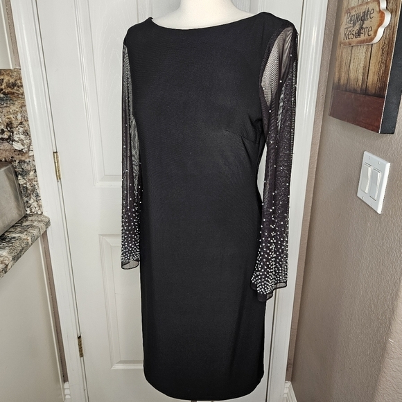CACHET black midi dress with sheer sleeve embellishments size 8 - Picture 3 of 11
